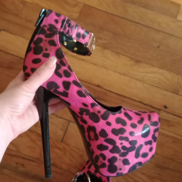 Boss cheetah print pink pumps - Picture 3 of 5